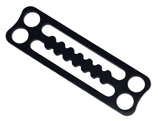 Stopka s otvory pro 8 mm gumolano černá.