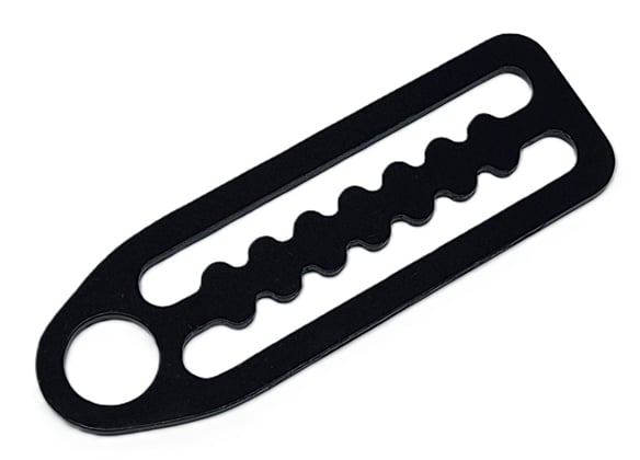 Stopka zubatá s okem černá.